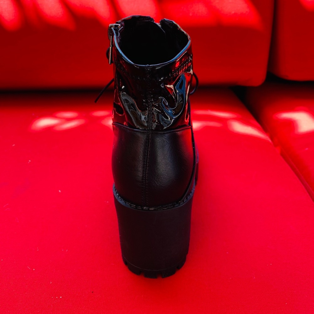Boots!!! - Picture 3 of 6
